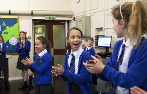 Pendidikan Musik di Sekolah Inggris Hancur Akibat Pandemi